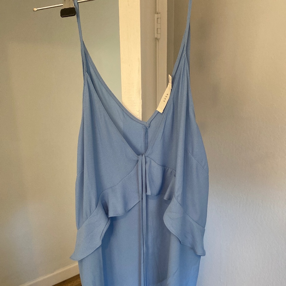 Flounced tank top